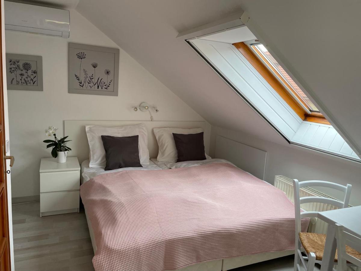 Bed and Breakfast Szentesi Panzio Фертёракош Экстерьер фото
