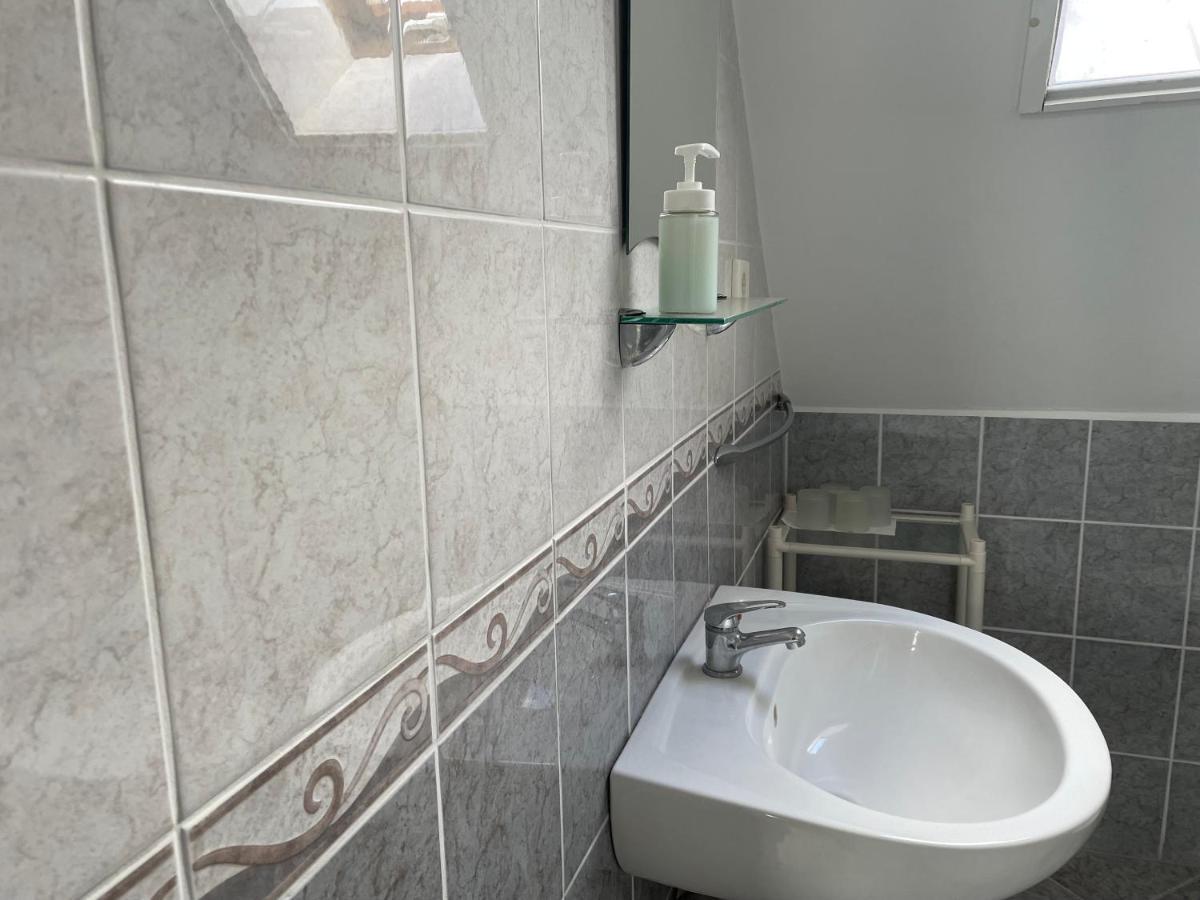 Bed and Breakfast Szentesi Panzio Фертёракош Экстерьер фото